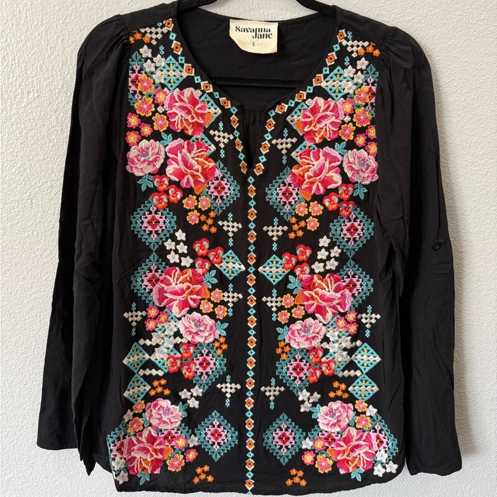 Savanna Jane Boho Embroidered Floral Blouse Black Rayon Peasant Top Size Small - Picture 2 of 9